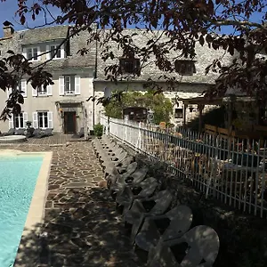 Le Clos De Banes Bed & Breakfast